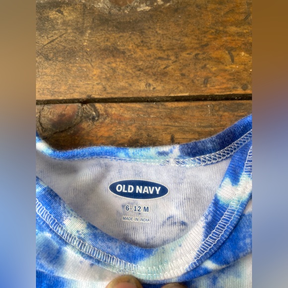 🍁147-You Are a Gift ❤️ Laurentian Chief Moccasins & Tye Die Onsie - Picture 11 of 12